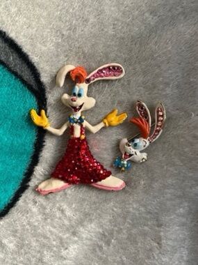 Roger rabbit Disney amblin vintage Wendy Gell brooch pin set 1987